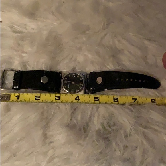 Watch - Picture 5 of 5